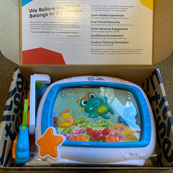 Baby Einstein Sea Dreams Musical Aquarium Light/Music/Sounds Crib Soother